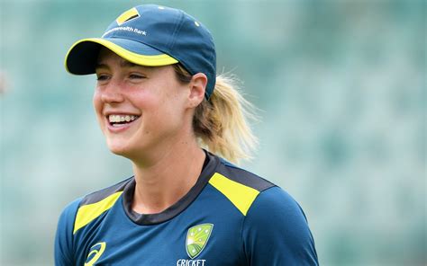 australian female cricketer perry